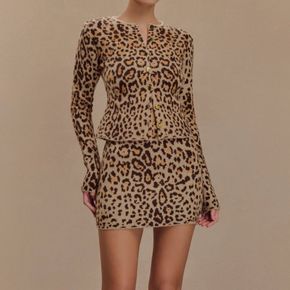 NWT. MESHKI Marissa Knit Mini Skirt - Leopard Print